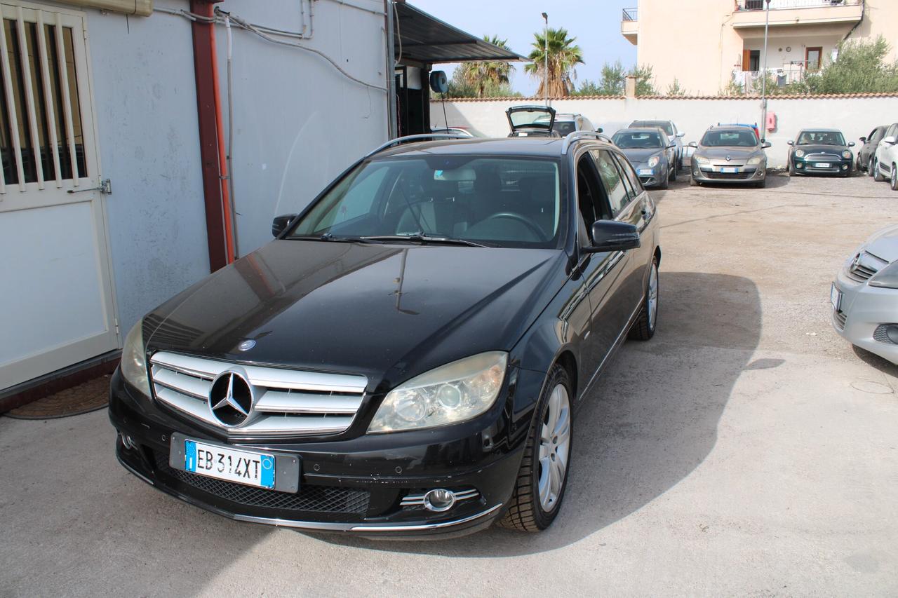 Mercedes-benz C 220 CDI BlueEFFICIENCY Avantgarde