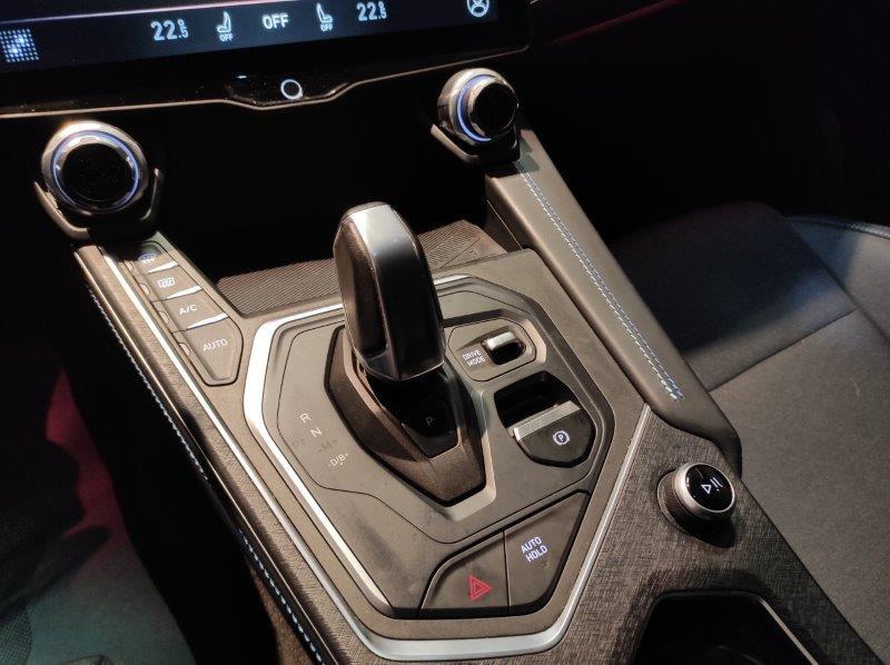 LYNK&CO 01 - 01 PHEV