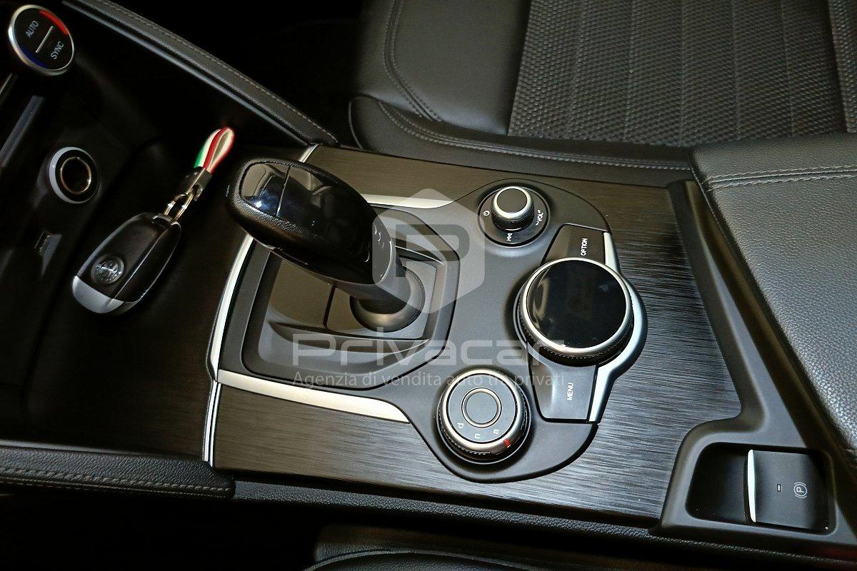 ALFA ROMEO Stelvio 2.2 Turbodiesel 210 CV AT8 Q4 Business