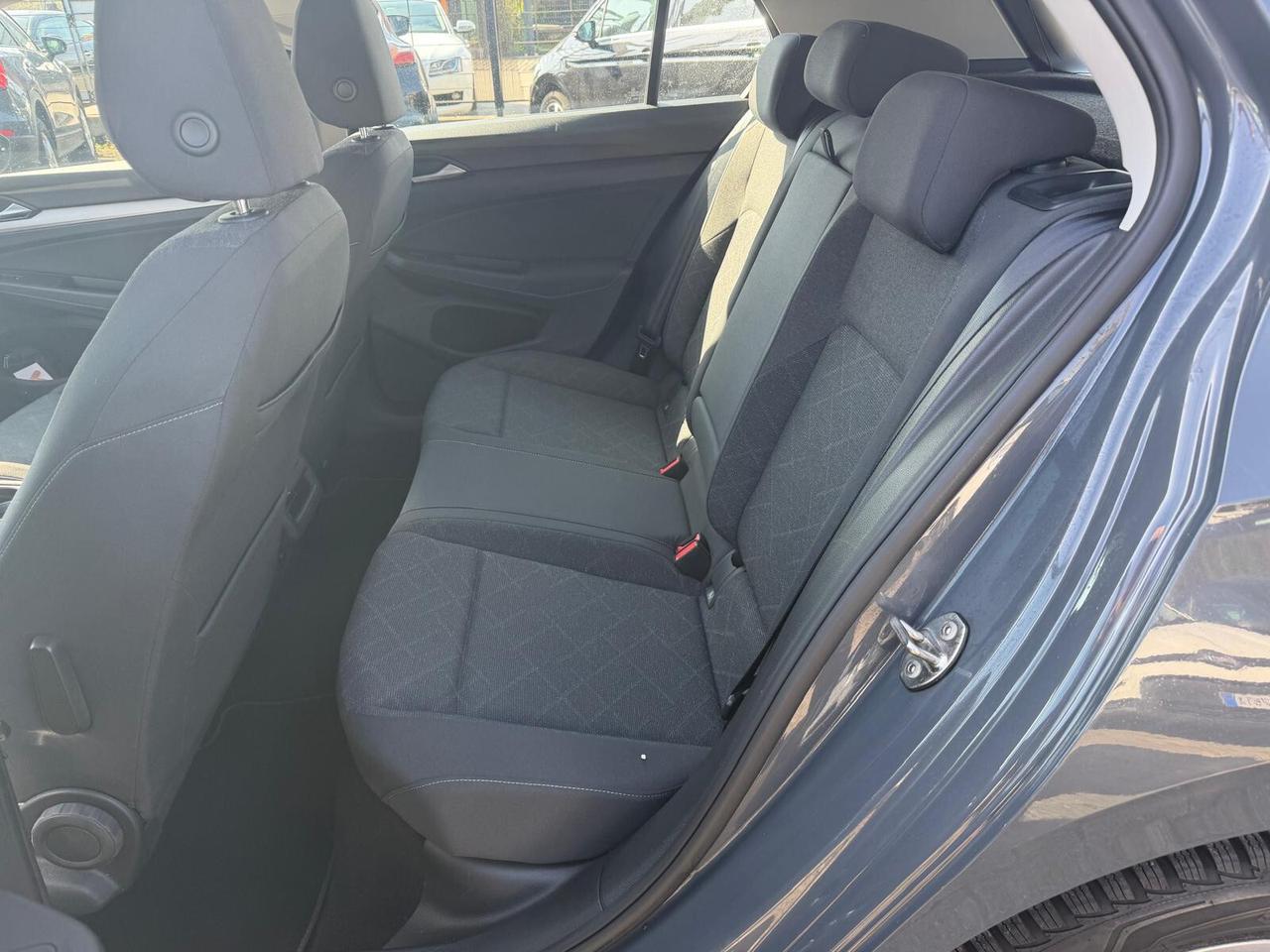 Volkswagen Golf 2.0 TDI 115 CV SCR Life