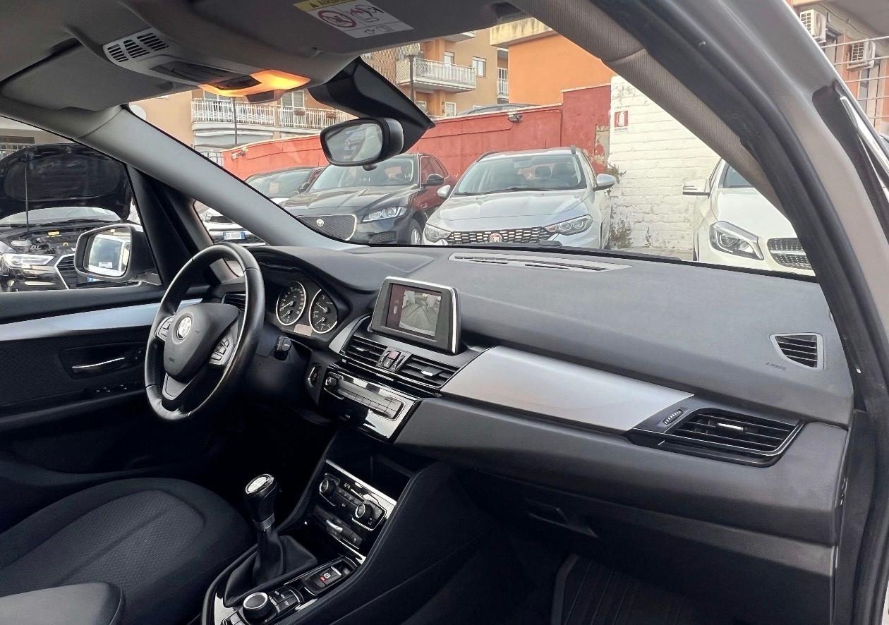 Bmw 2er Active Tourer 218i Luxury