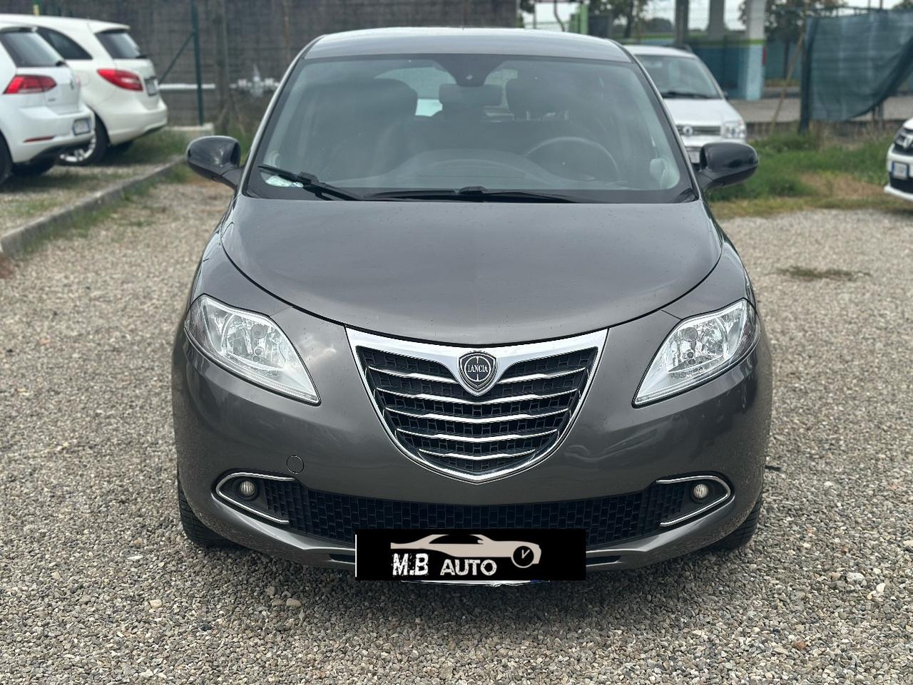 Lancia Ypsilon 1.2 69 CV 5 porte GPL OK NEOPATENTATI