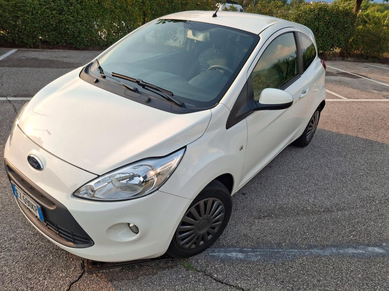 Ford Ka Ka+ 1.2 8V 69CV Titanium 2015 neopatentati
