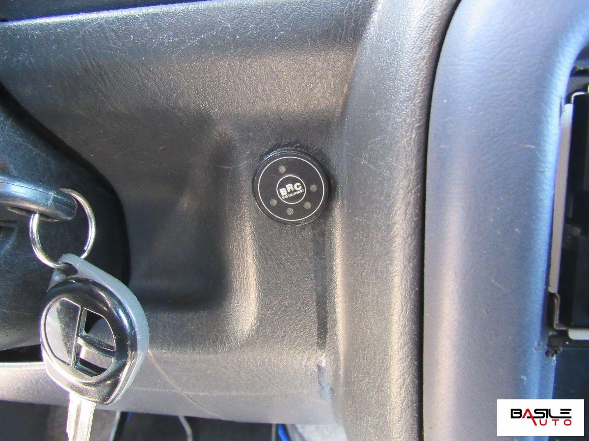 SUZUKI - Jimny - 1.3i 16V 4WD JLX Mode