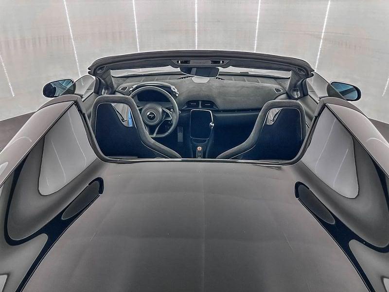 McLaren Artura Artura Spider MY26 - McLaren Milano