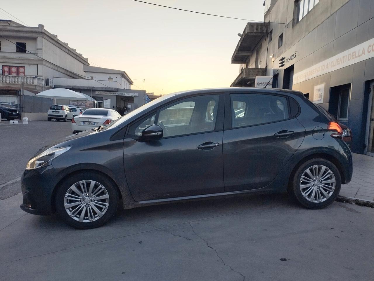 Peugeot 208 BlueHDi 75 5 porte Active