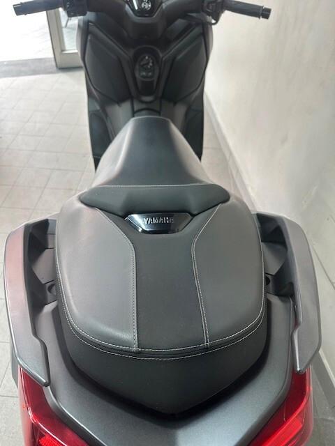Yamaha X-Max 300 MDNM1 SONIC GREY