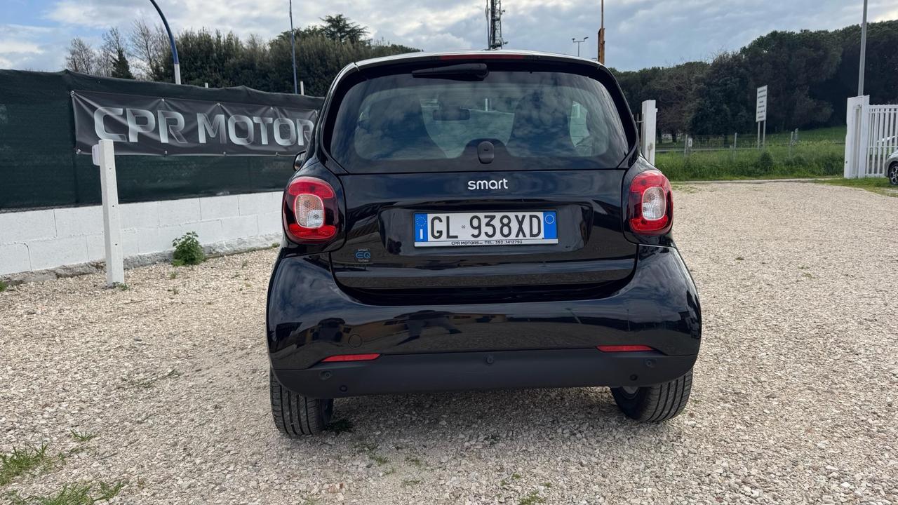 Smart ForTwo EQ Berlin Black Passion