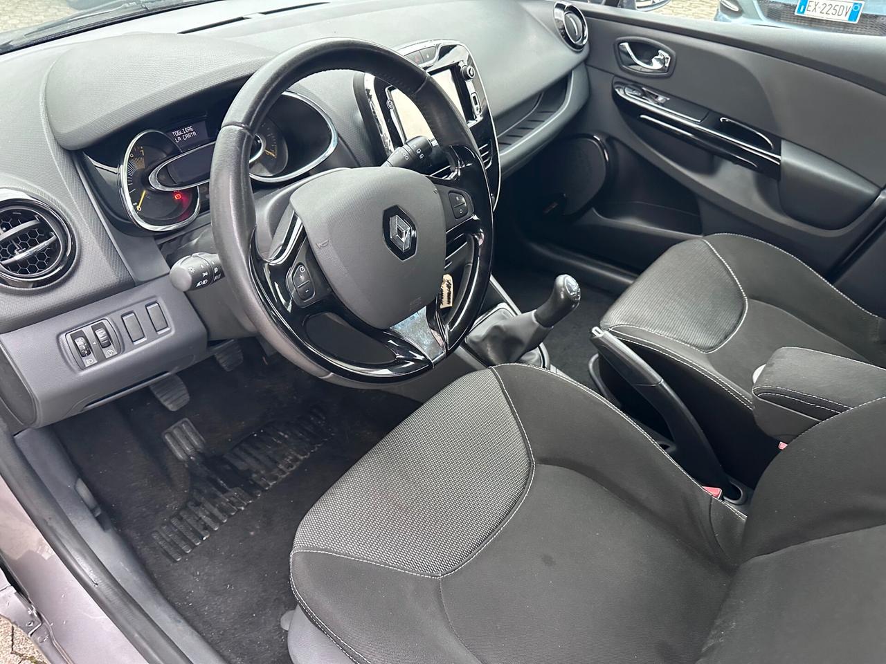 Renault Clio 1.2 75CV 5 porte Wave*EURO5*NEOPATENTATI