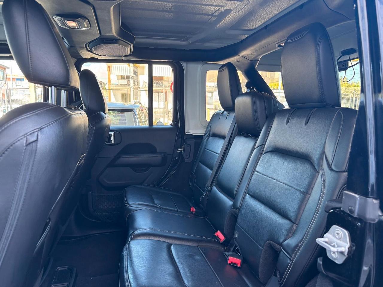 JEEP WRANGLER UNLIMITED 2.2 SAHARA TRAIL RATED 4X4