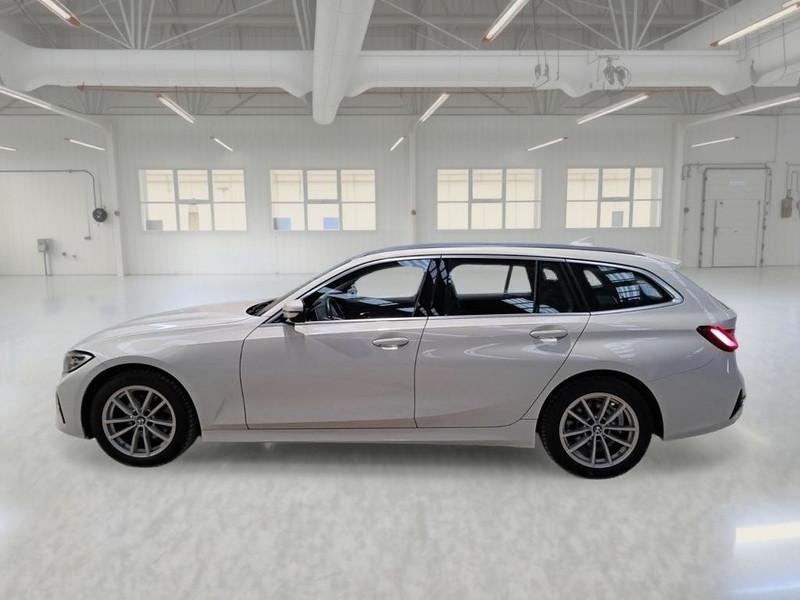BMW 320 xDrive 48V Business Advantage Touring aut
