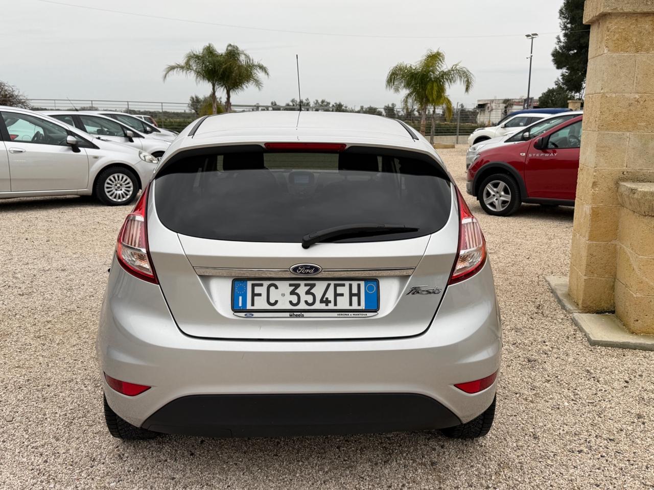 Ford Fiesta 1.5 TDCi 75CV 5 porte Titanium