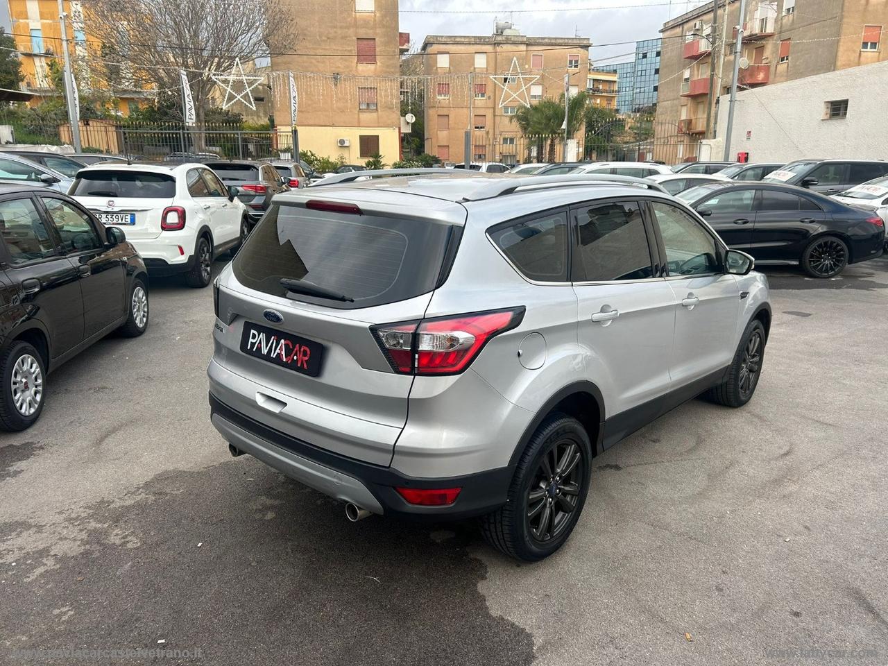 FORD Kuga 2.0 TDCI 120 CV S&S 2WD Pow. Bus.