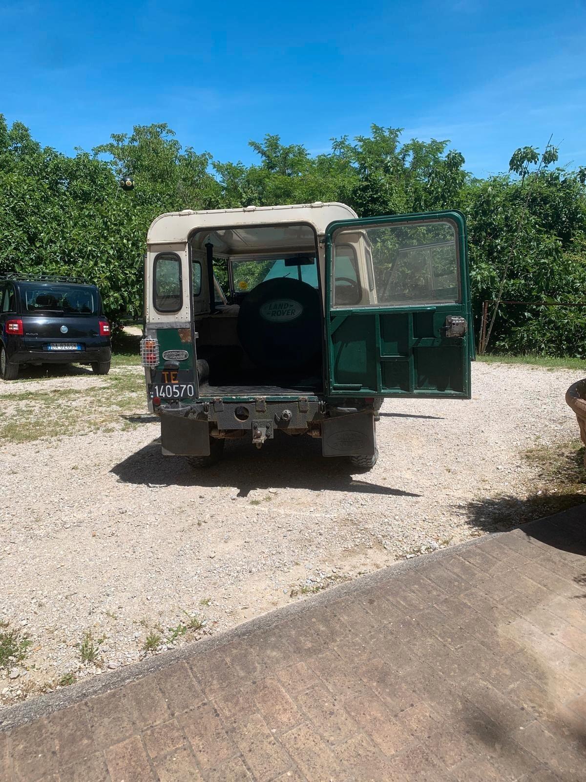 Land Rover Series 88 SERIES 3
