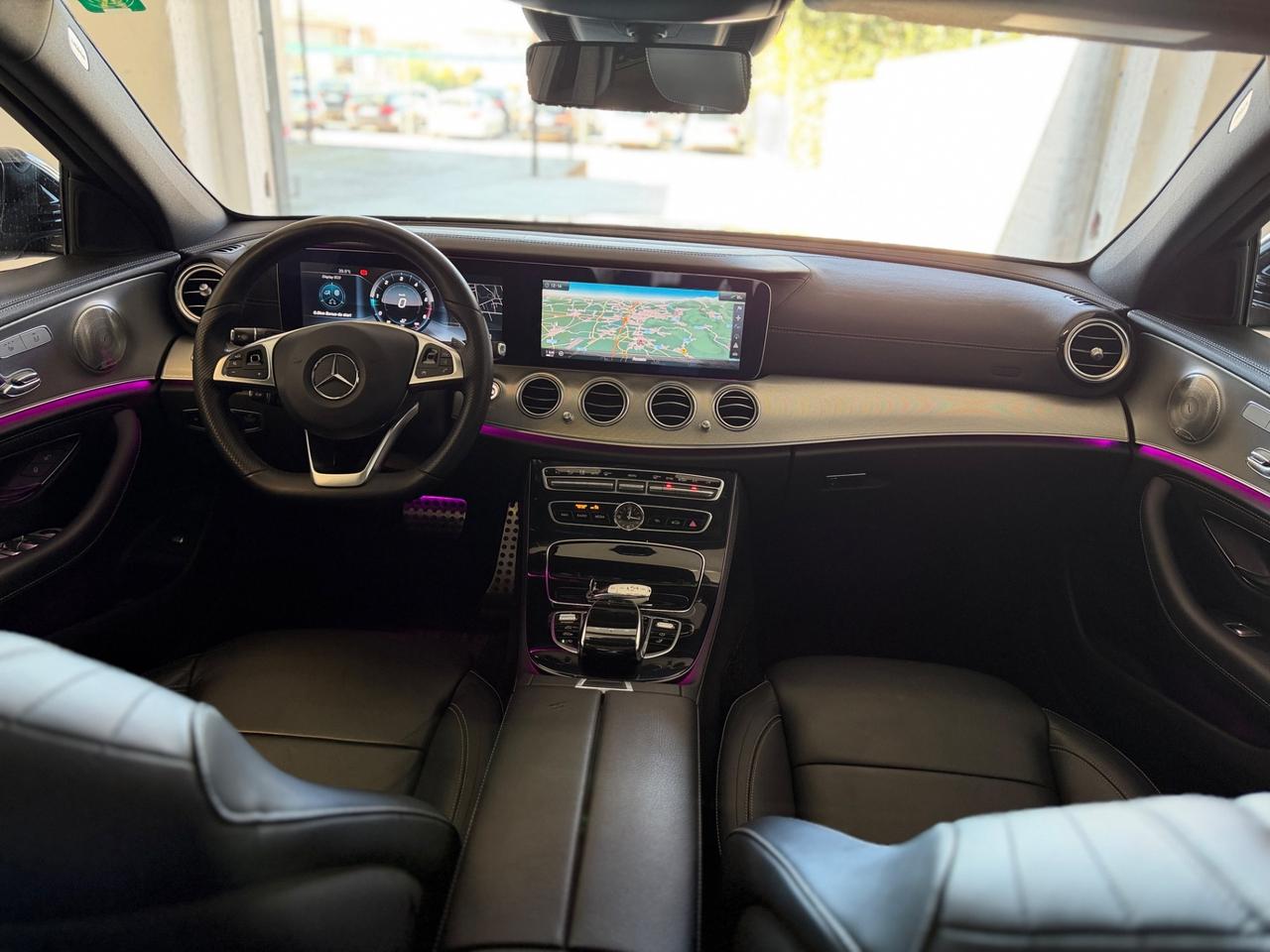 Mercedes E 220d AMG Line Tetto+Pelle+Led +Burmester Top Full