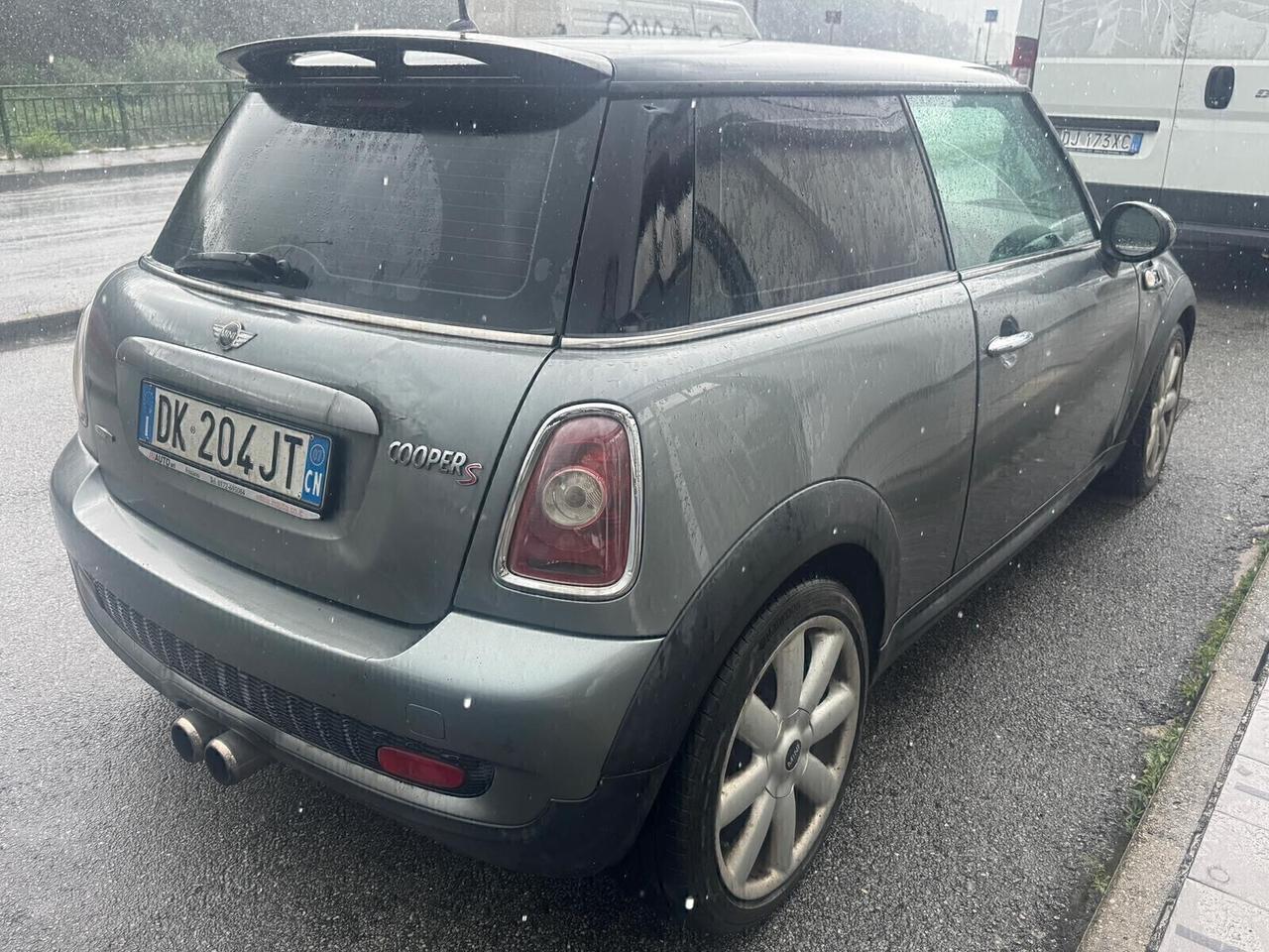 Mini 1.6 16V Cooper S 174cv marciante ma scalda