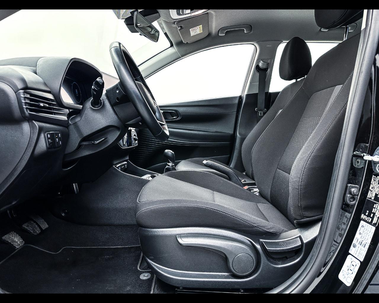 HYUNDAI I20 PE MY25 1.2 MT CONNECTLINE