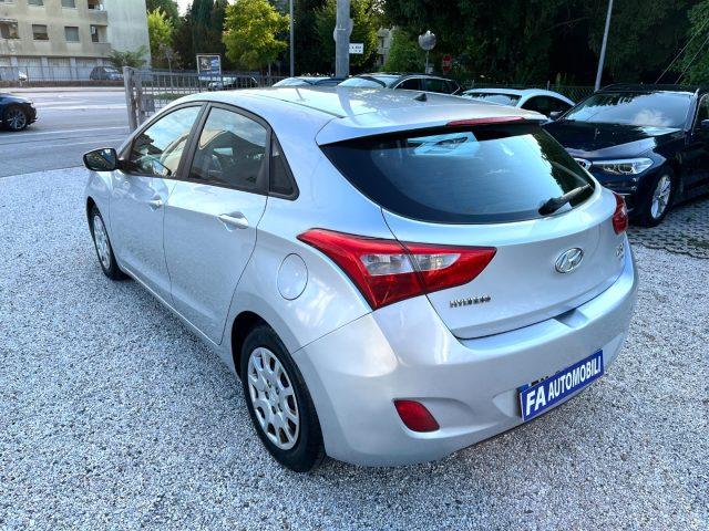 HYUNDAI i30 1.6 CRDi 5p. Comfort A/T
