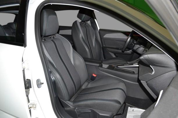 PEUGEOT 308 1,6 Phev Allure