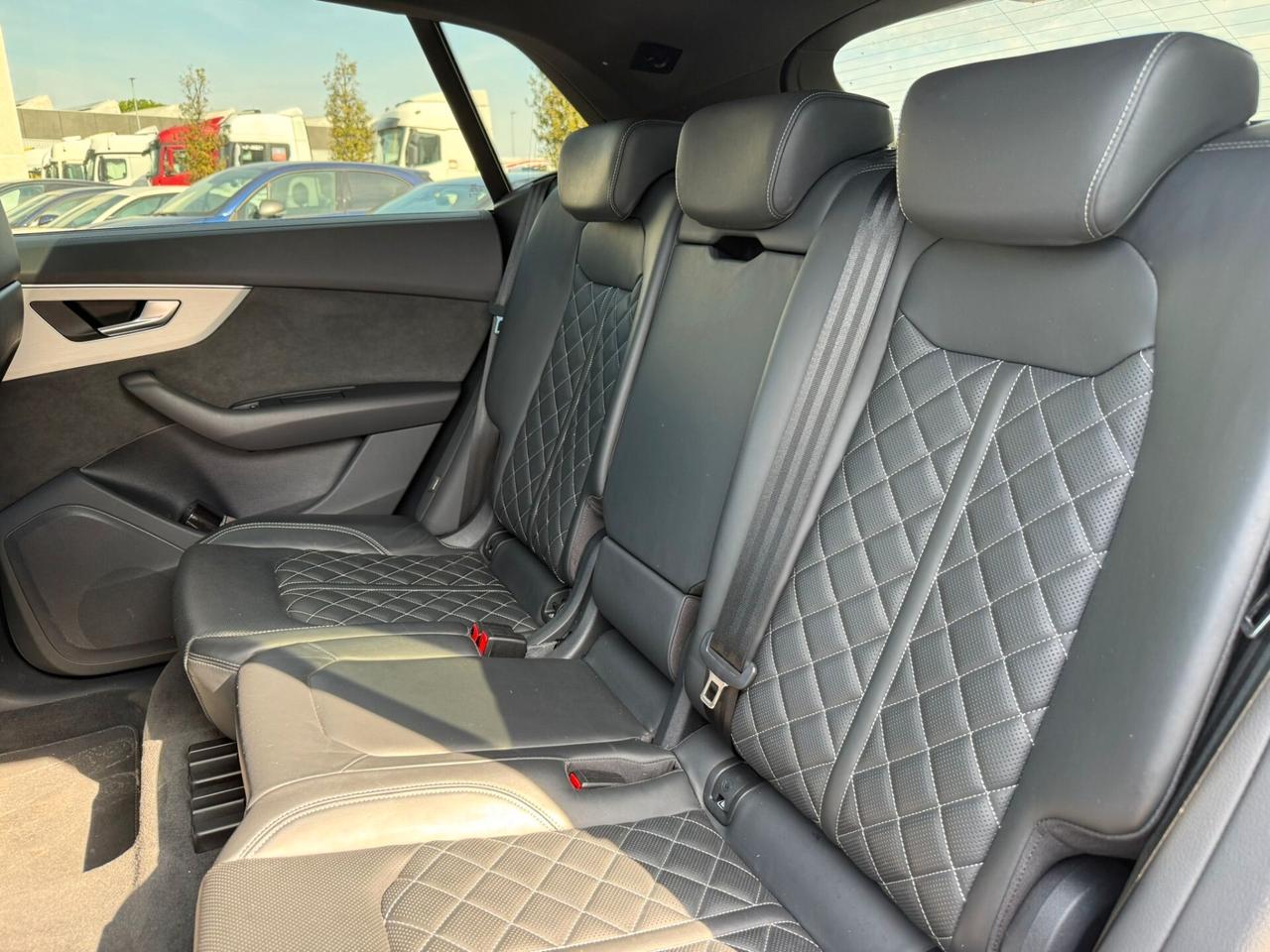 Audi Q8 50 TDI 286 CV quattro tiptronic Sline