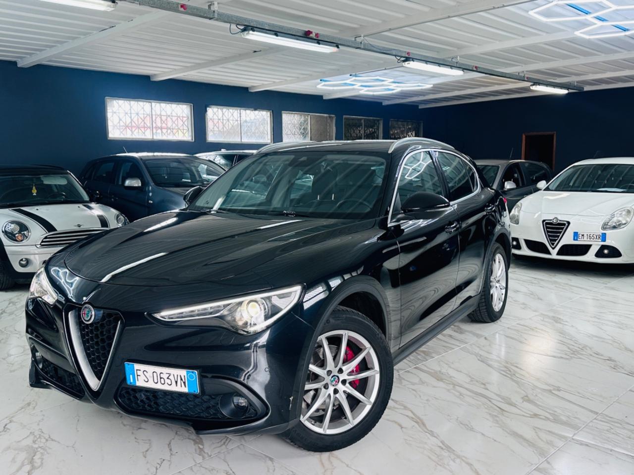 Alfa Romeo Stelvio 2.2 Turbodiesel 210 CV AT8 Q4 Executive