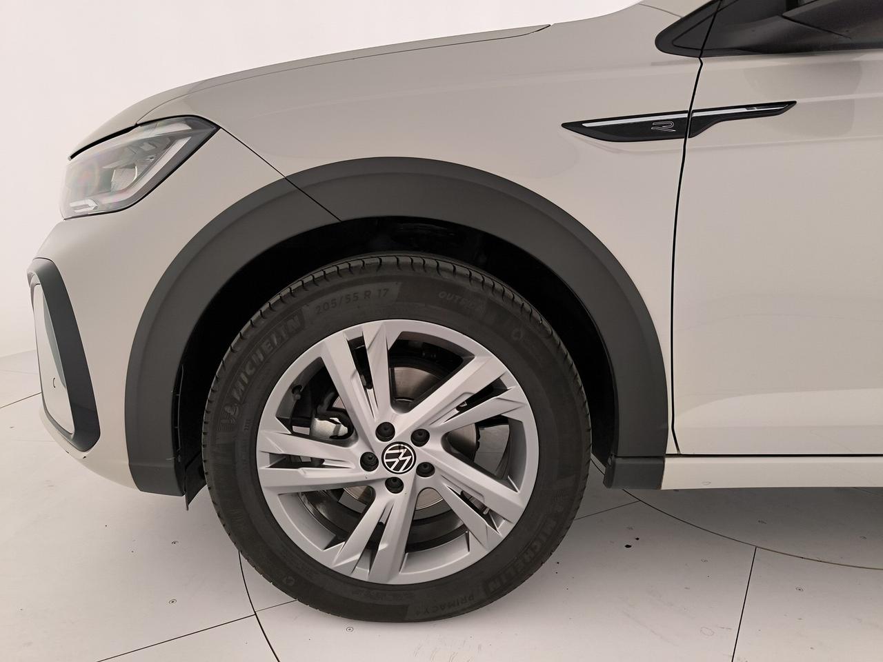 Volkswagen Taigo 1.0 tsi r-line 110cv