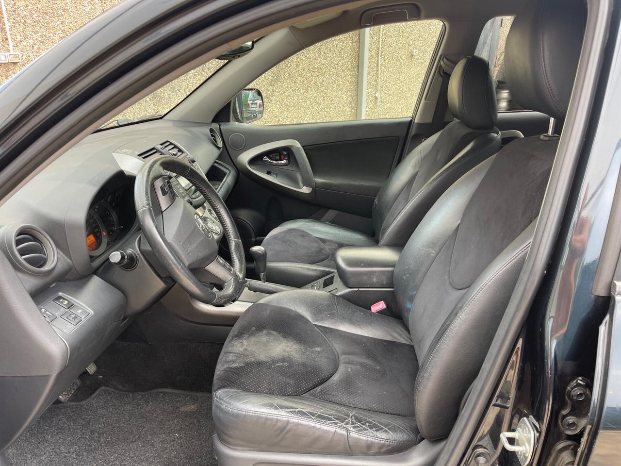 TOYOTA RAV4 CROSSOVER 2.2 D-Cat 150CV AUTOMATICO 4X4