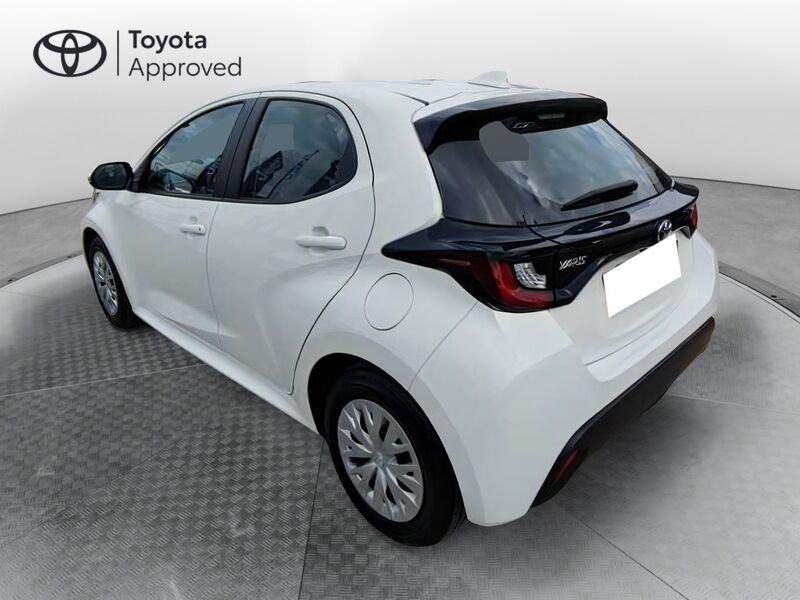 Toyota Yaris 1.5 hybrid Active