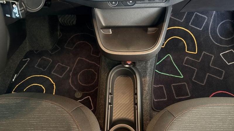 Renault Twingo Renault E-Tech electric techno 80 cv urban range
