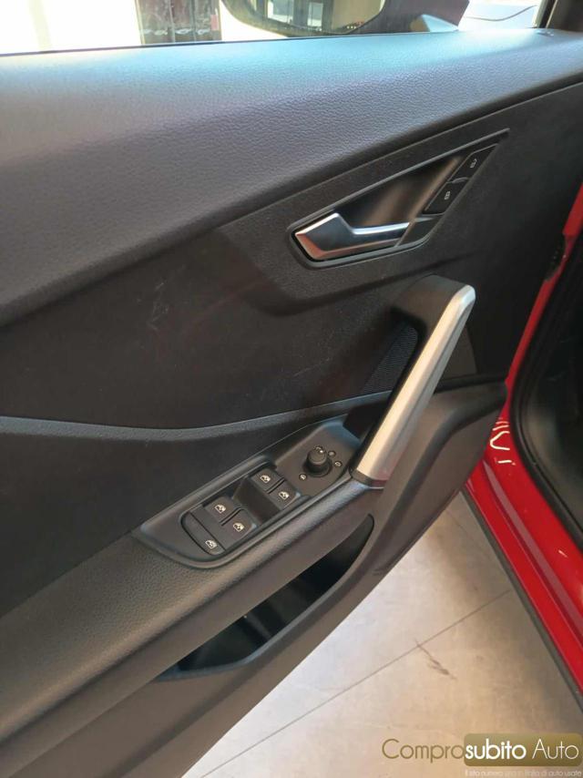 AUDI Q2 1.6 TDI S tronic S line Edition