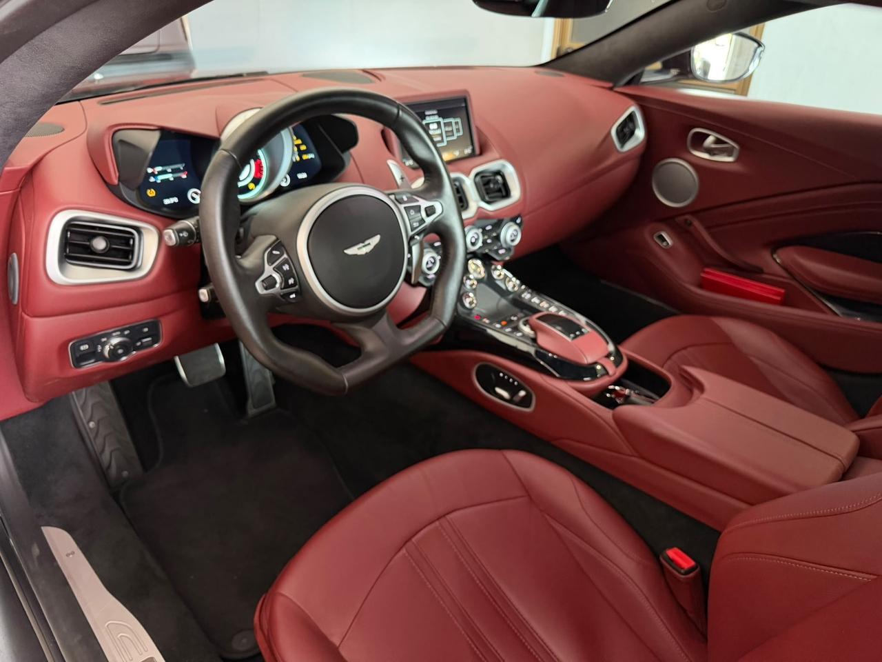 Aston Martin Vantage Coupé