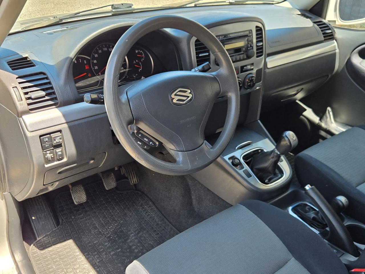 Suzuki Grand Vitara 1.6i 16V cat 3 porte