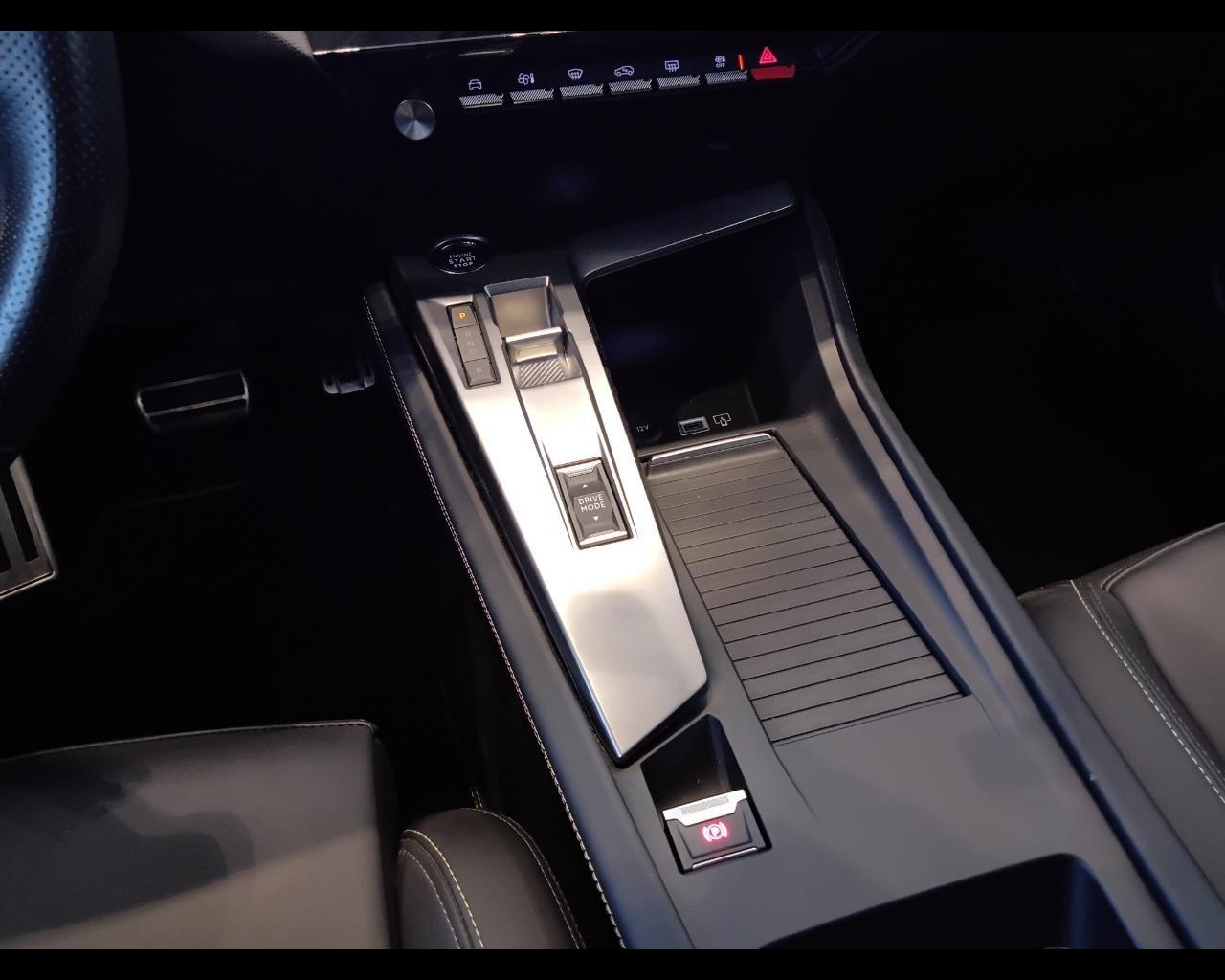 PEUGEOT 308 III 2021 SW - 308 SW 1.6 hybrid phev GT 225cv e-eat8