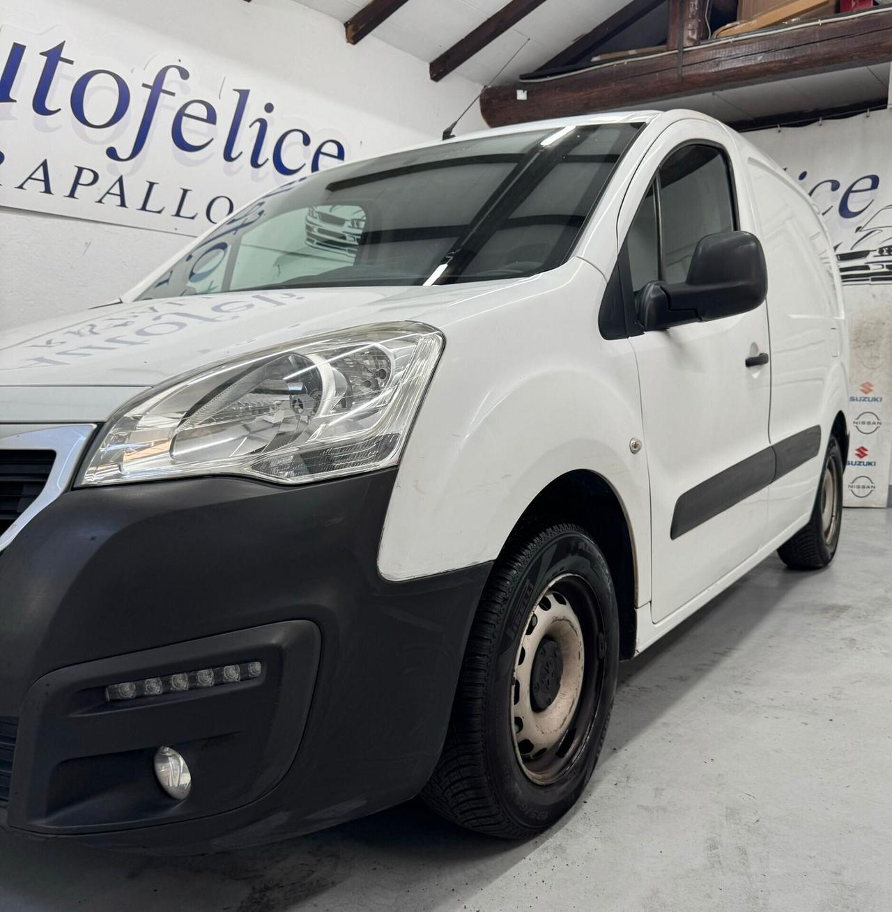 Peugeot partner 1,6 BLUE hdi