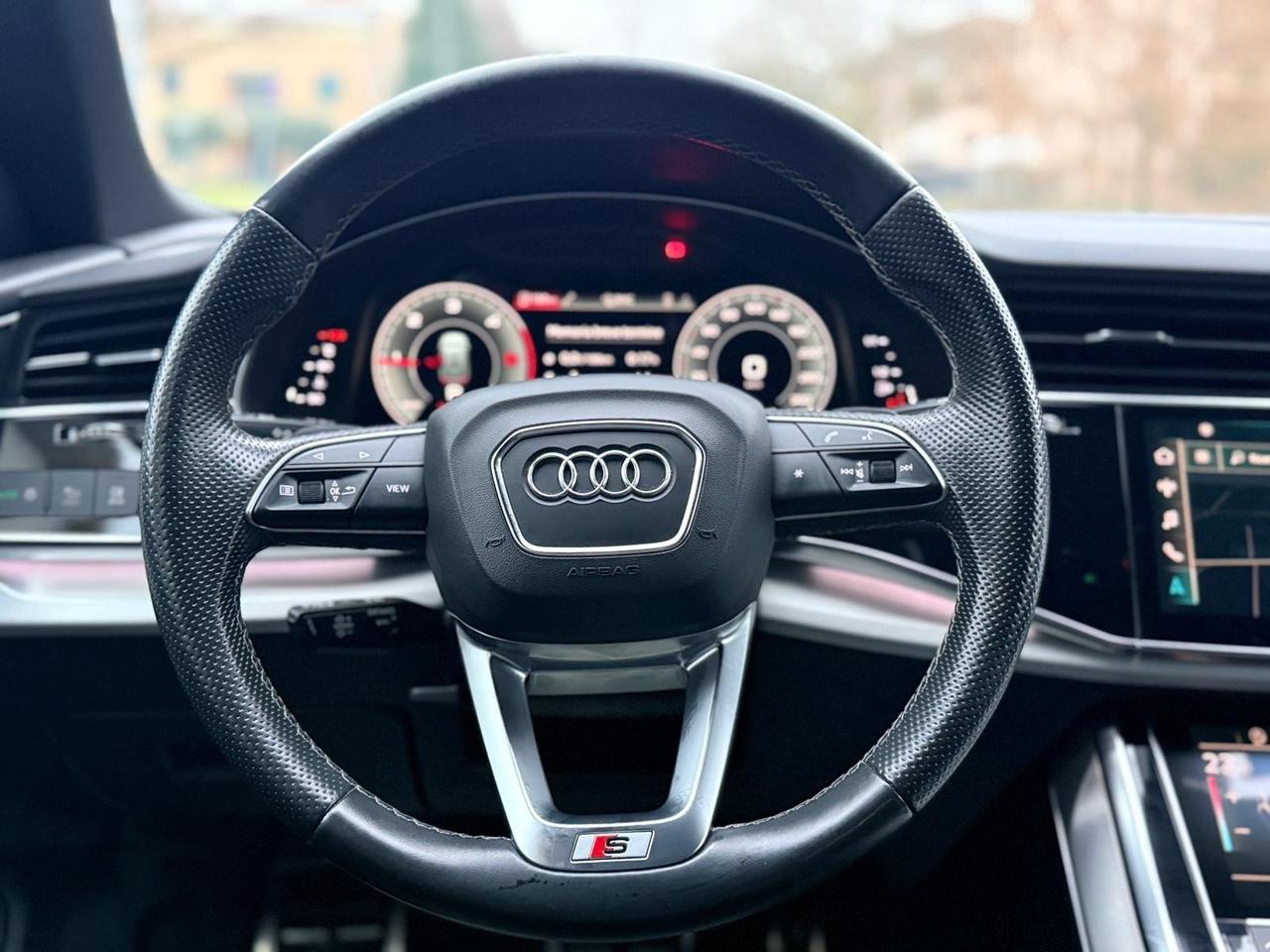 Audi Q8 50 TDI 286 CV quattro tiptronic