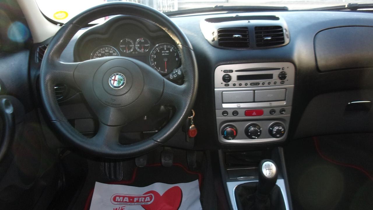 Alfa Romeo 147 1.6 16V TS (105) 5 porte Distinctive