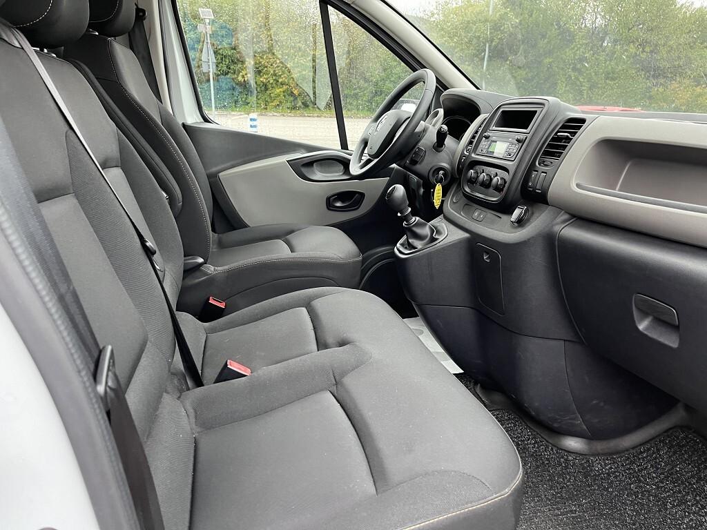 RENAULT TRAFIC 1600 DCI 120 CV