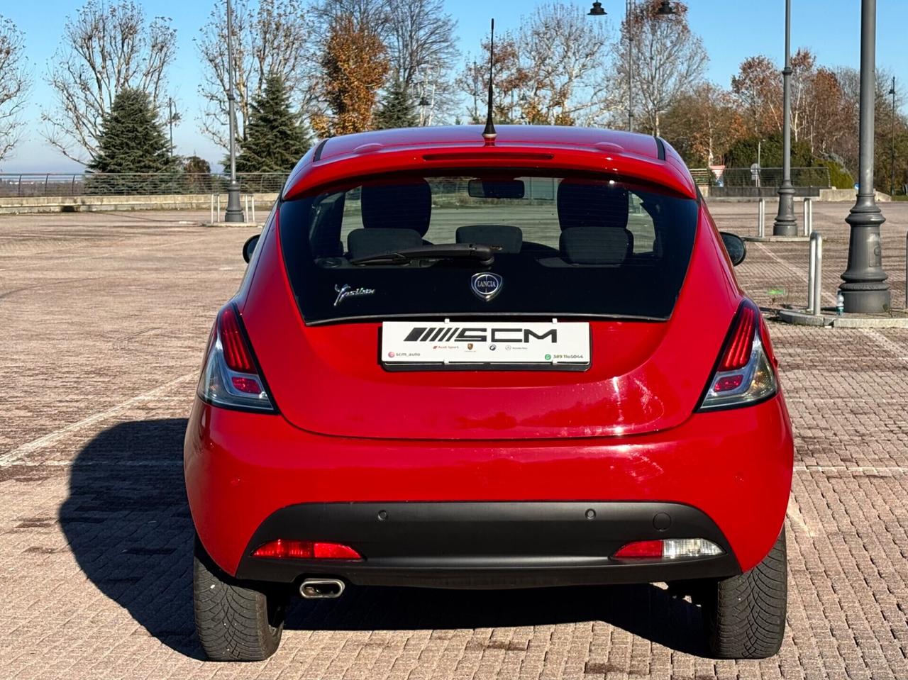 Lancia Ypsilon 1.2 5 B/GPL Ecochic 30º edt. NEOPATENTATI