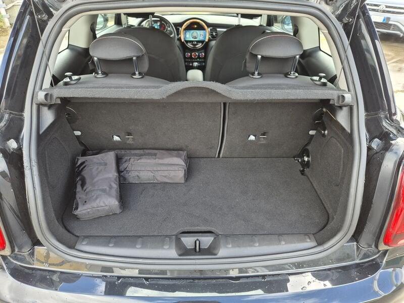 MINI Mini 3p 1.5 Cooper Essential