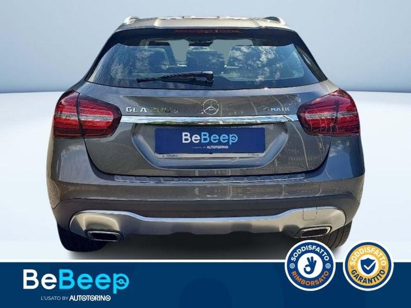 Mercedes-Benz GLA 200 D SPORT 4MATIC AUTO