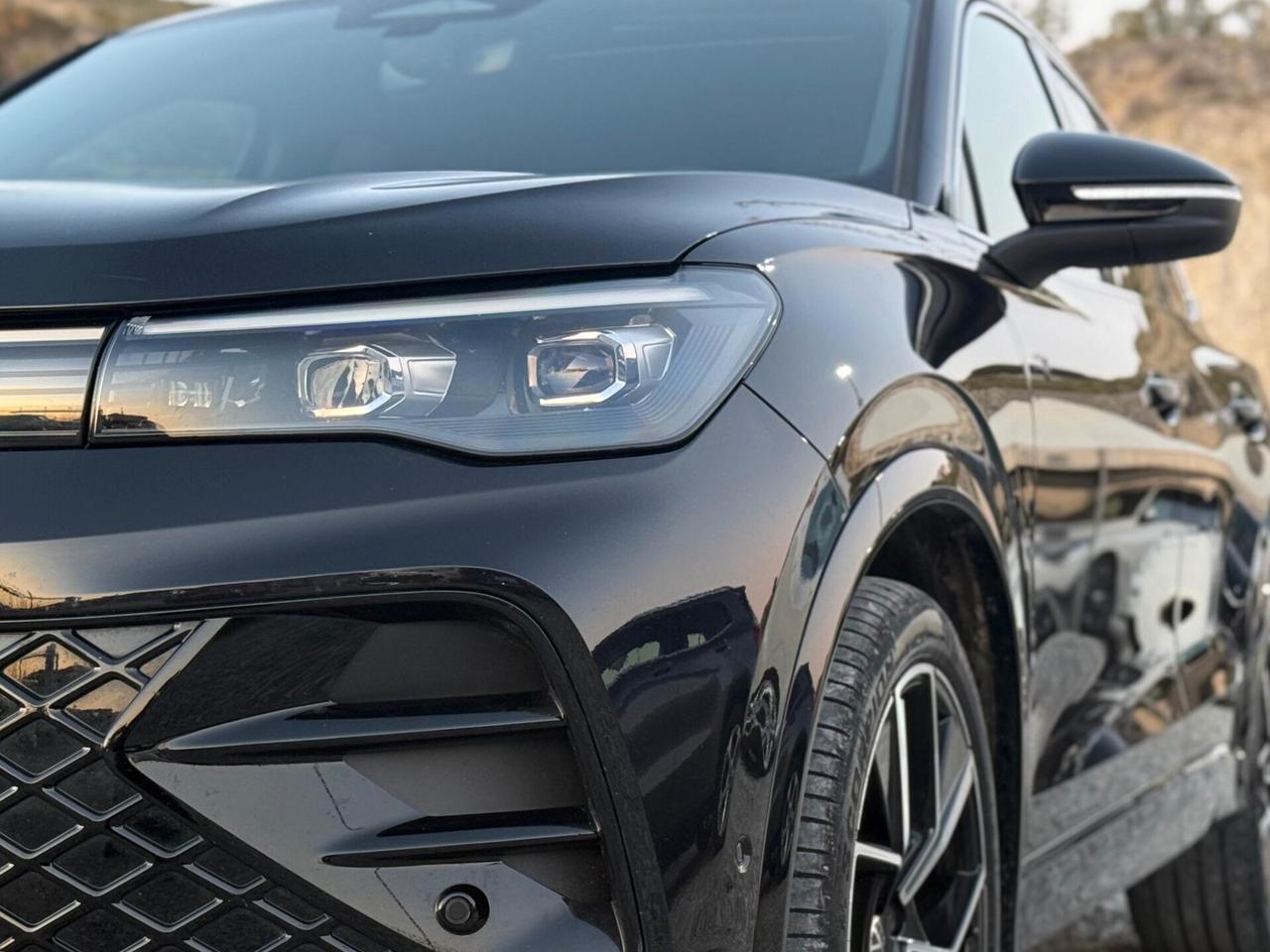 Volkswagen Tiguan 2.0 TDI 150 CV DSG R-Line