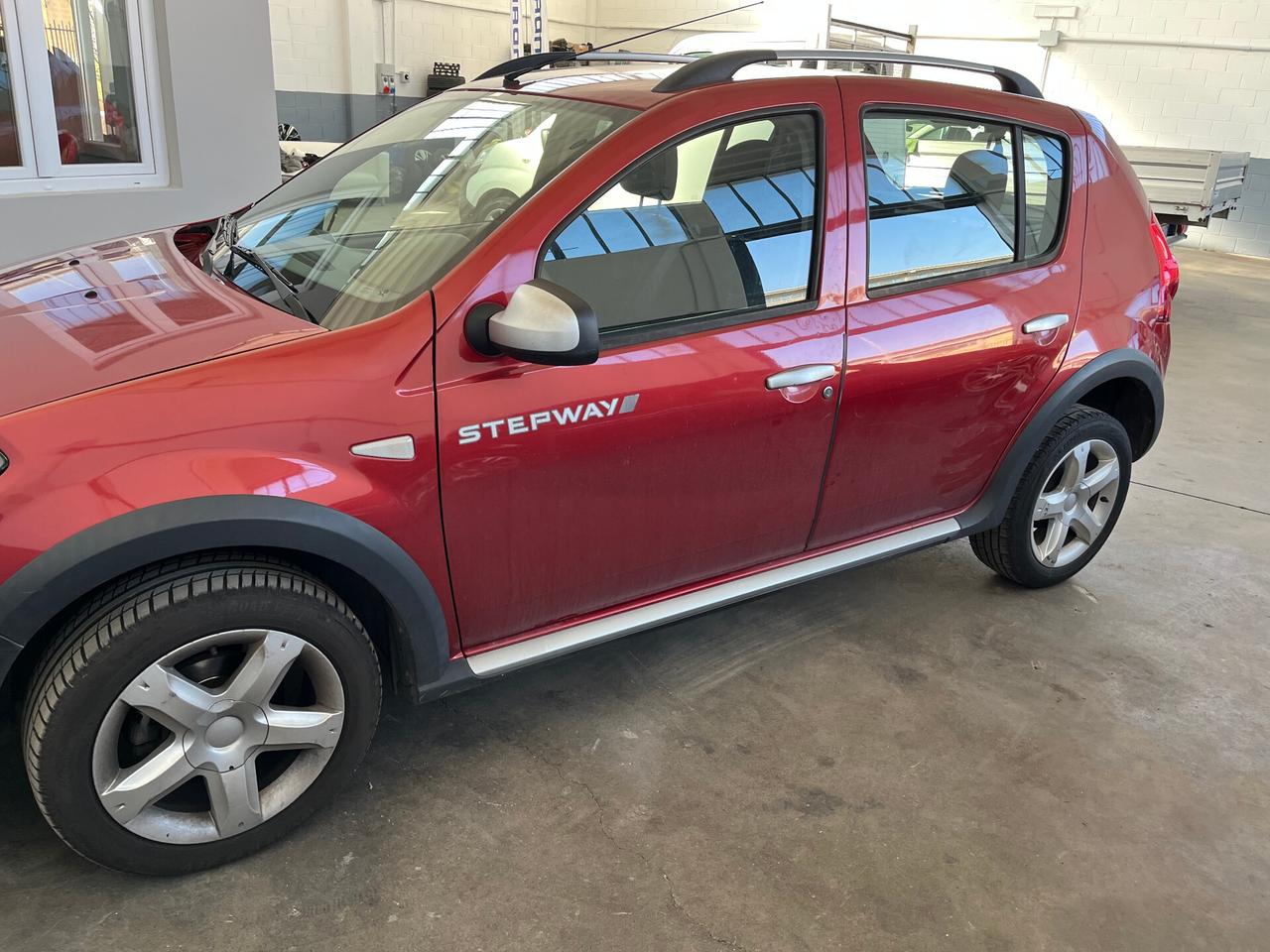 Dacia Sandero 1.6 8V Lauréate