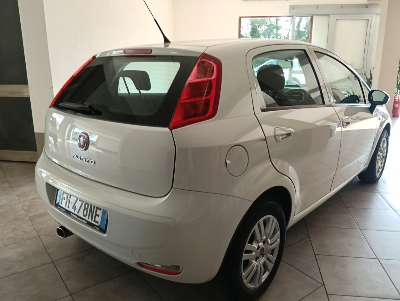 Fiat Punto 1.4 8V 5 porte Easypower Street