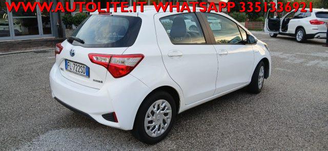 TOYOTA Yaris 1.5 Hybrid 5 porte Business