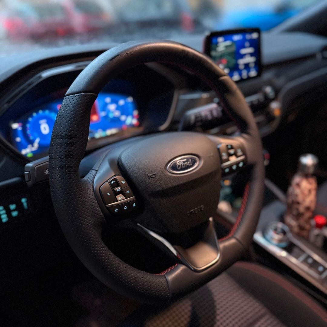 Ford Kuga 2.5 Full Hybrid 190cv CVT 2WD ST-Line X