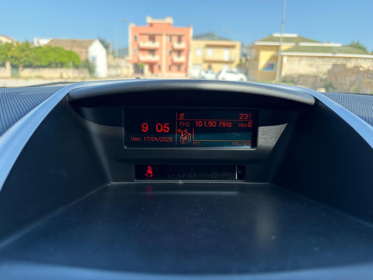 Peugeot 207 1.4 HDi 70CV 5p. Active