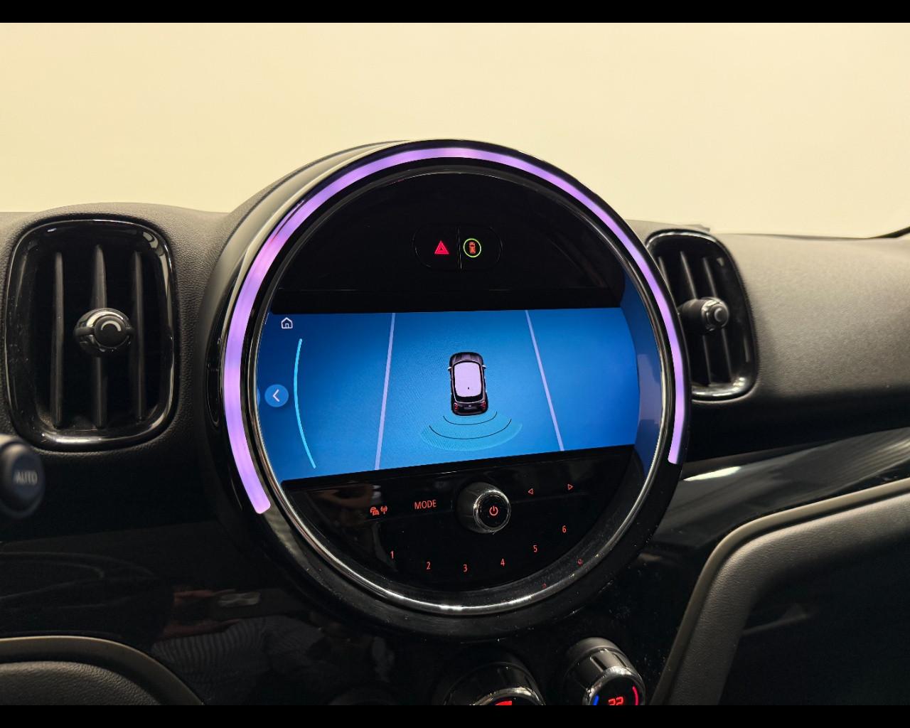 MINI MINI COUNTRYMAN Cooper D HYPE AUTO