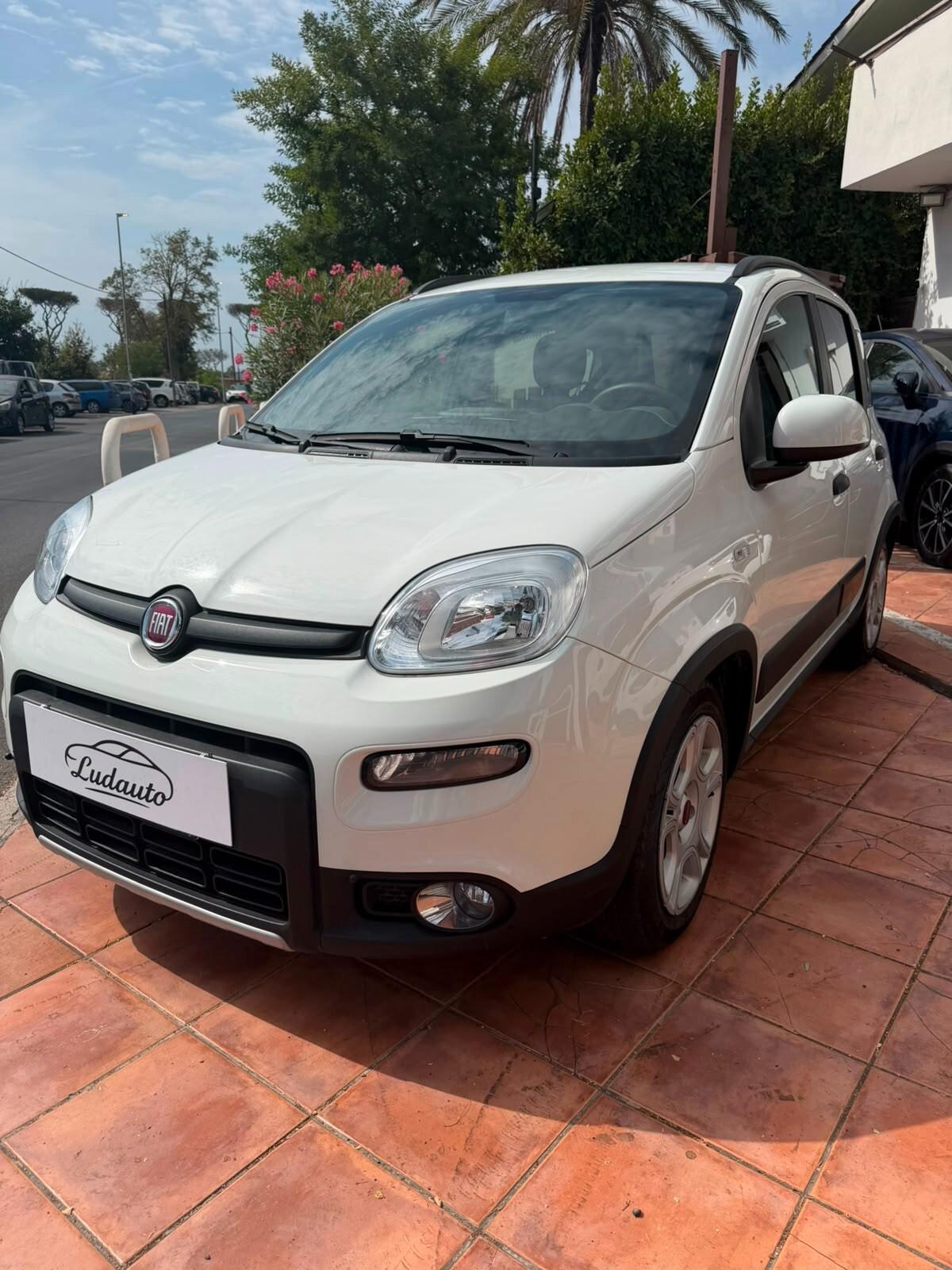 Fiat Panda 1.0 FireFly S&S Hybrid City Life