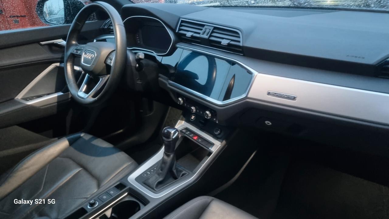 Audi Q3 35 TDI quattro S tronic Business Advanced