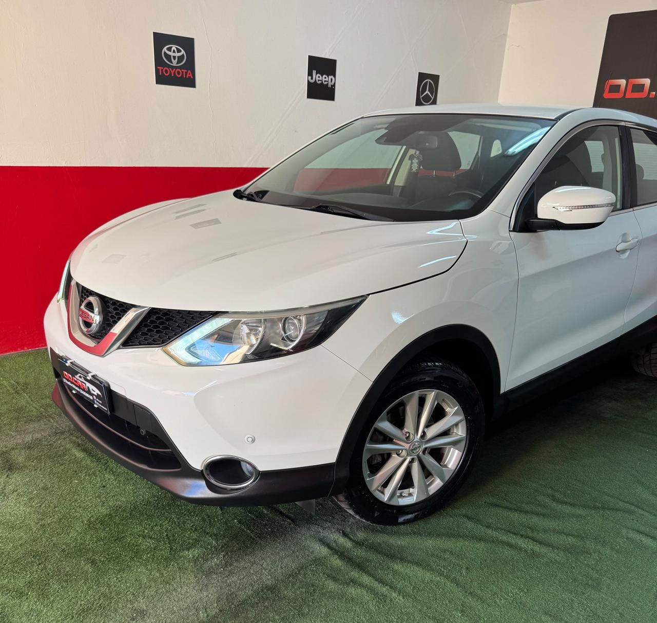 Nissan Qashqai 1.5 dCi 110 CV Tekna , telecamera ,Nav ,Cerchi 17